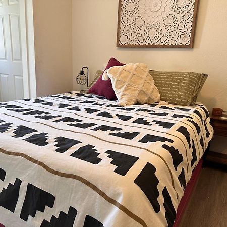 The Asbury House Guest Rentals Moscow Ngoại thất bức ảnh