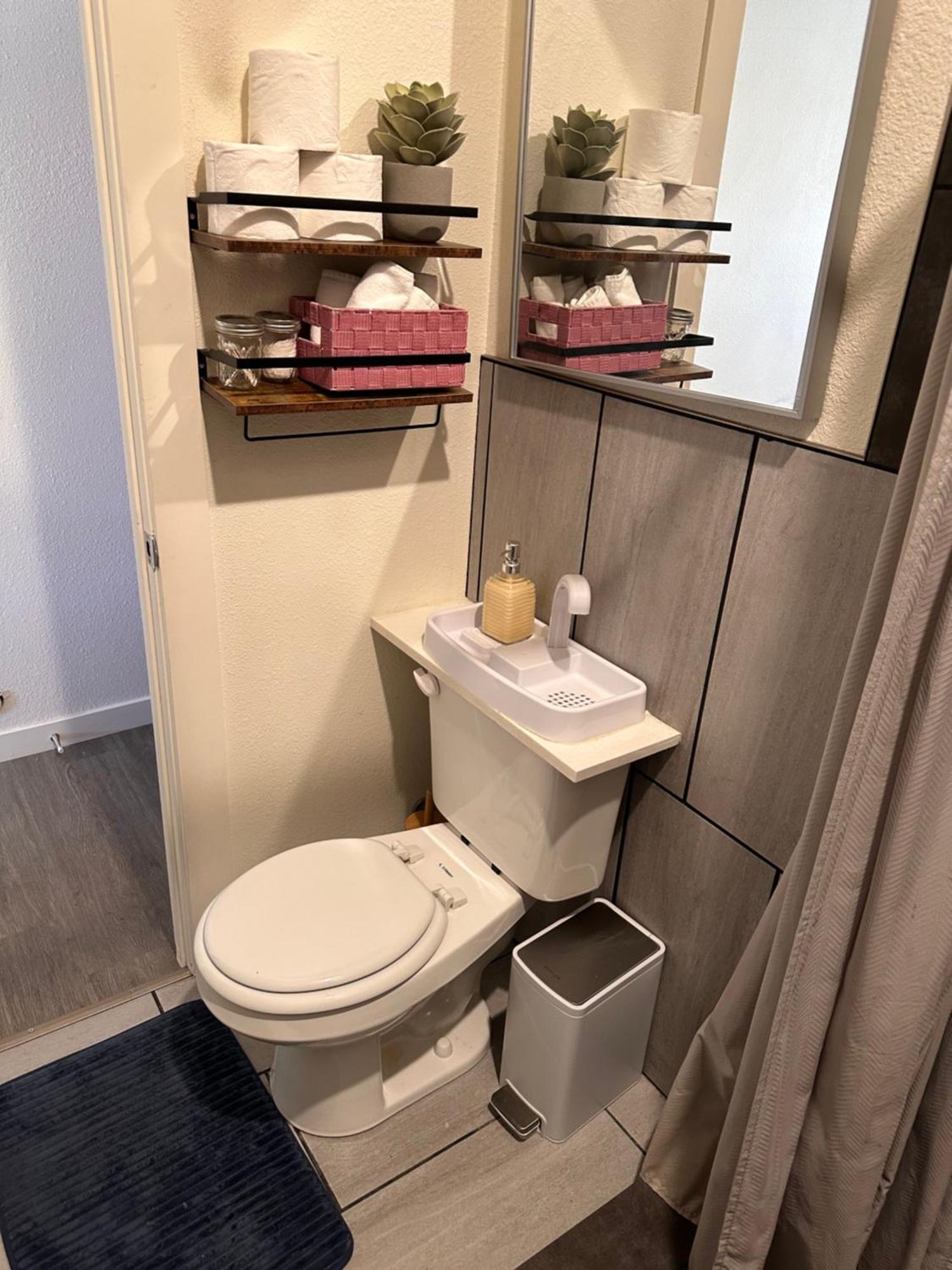 The Asbury House Guest Rentals Moscow Ngoại thất bức ảnh